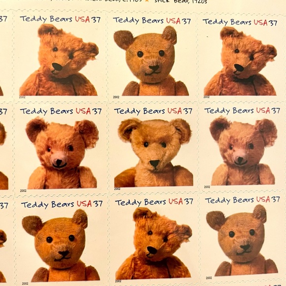 Sheet of Gund Bear USPS Postage Stamps - Picture 7 of 9